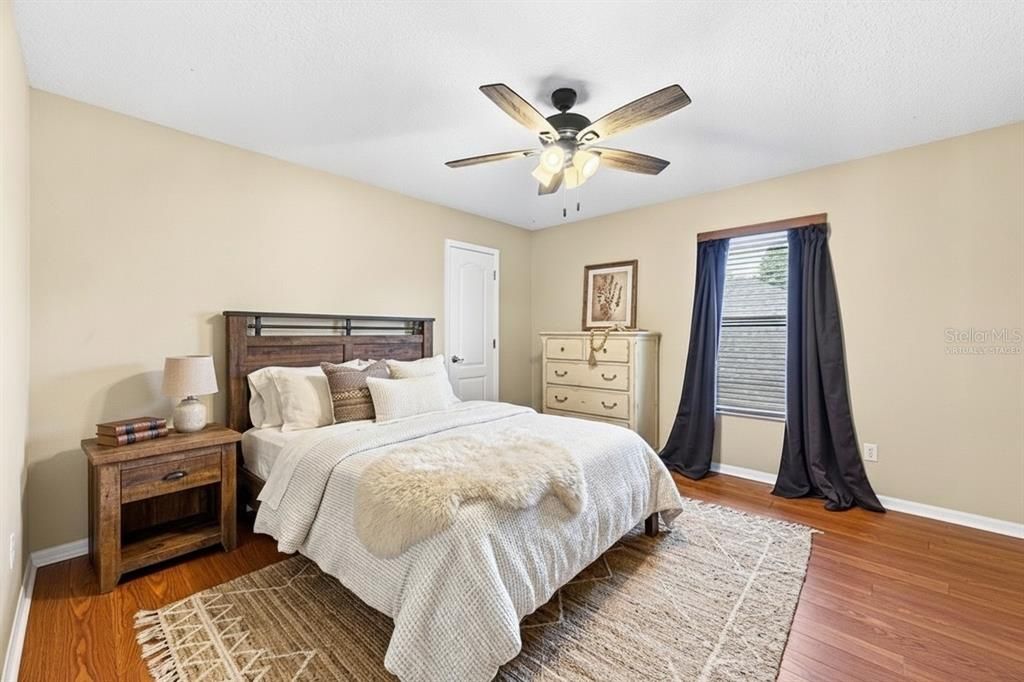 For Sale: $840,000 (6 beds, 3 baths, 3622 Square Feet)