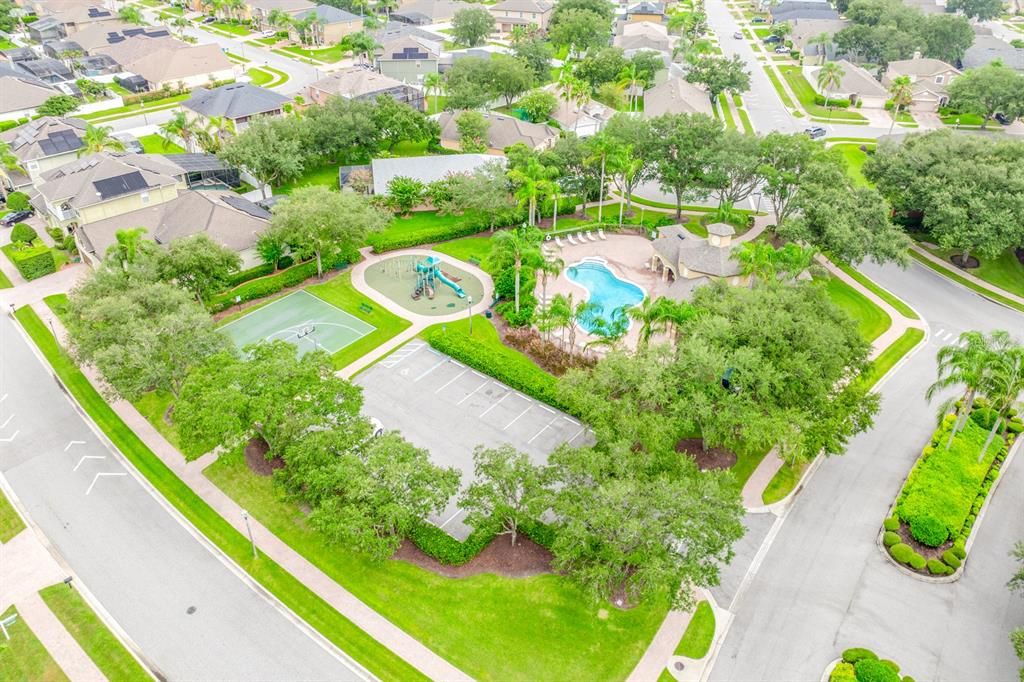 For Sale: $840,000 (6 beds, 3 baths, 3622 Square Feet)