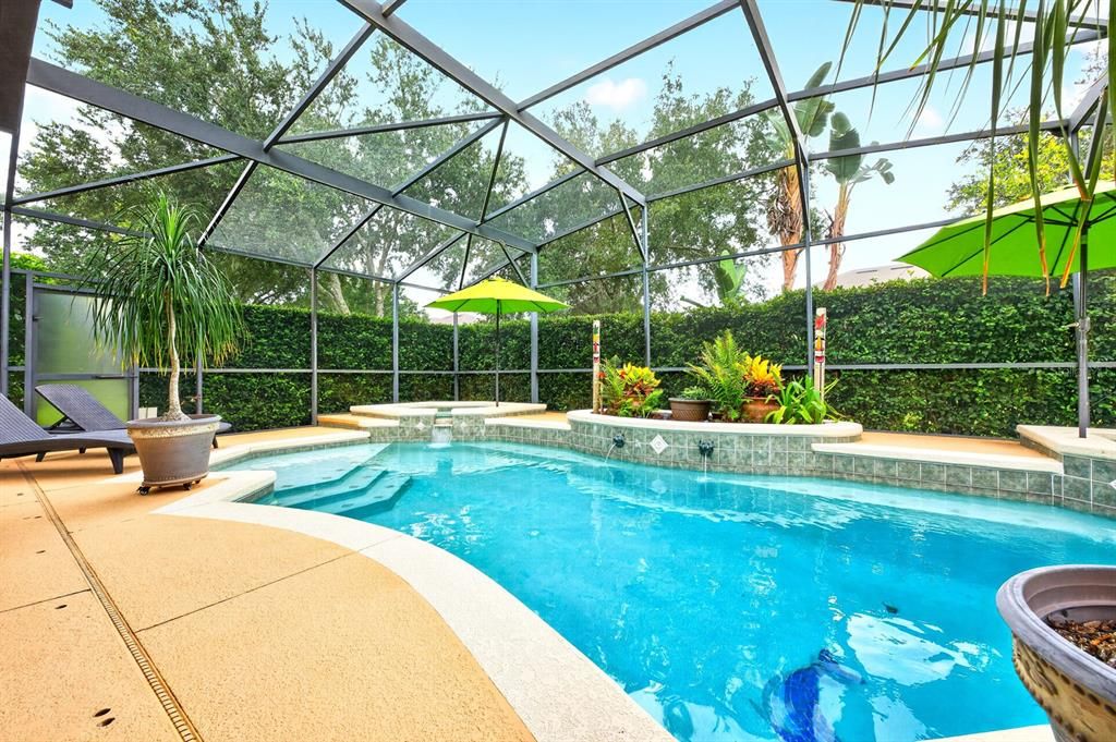 For Sale: $840,000 (6 beds, 3 baths, 3622 Square Feet)