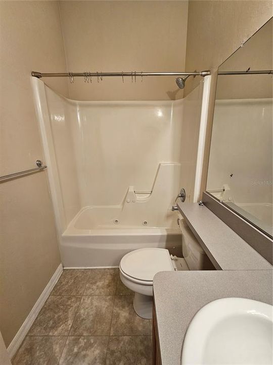 For Rent: $1,375 (2 beds, 2 baths, 1114 Square Feet)