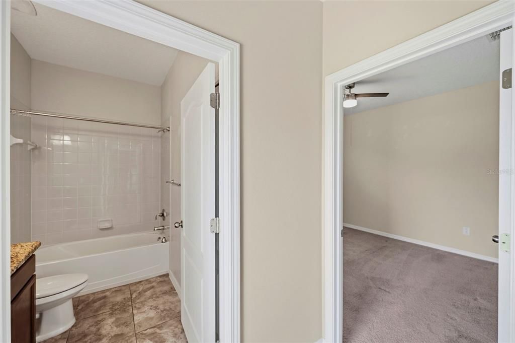 En Venta: $524,900 (5 camas, 3 baños, 2996 Pies cuadrados)