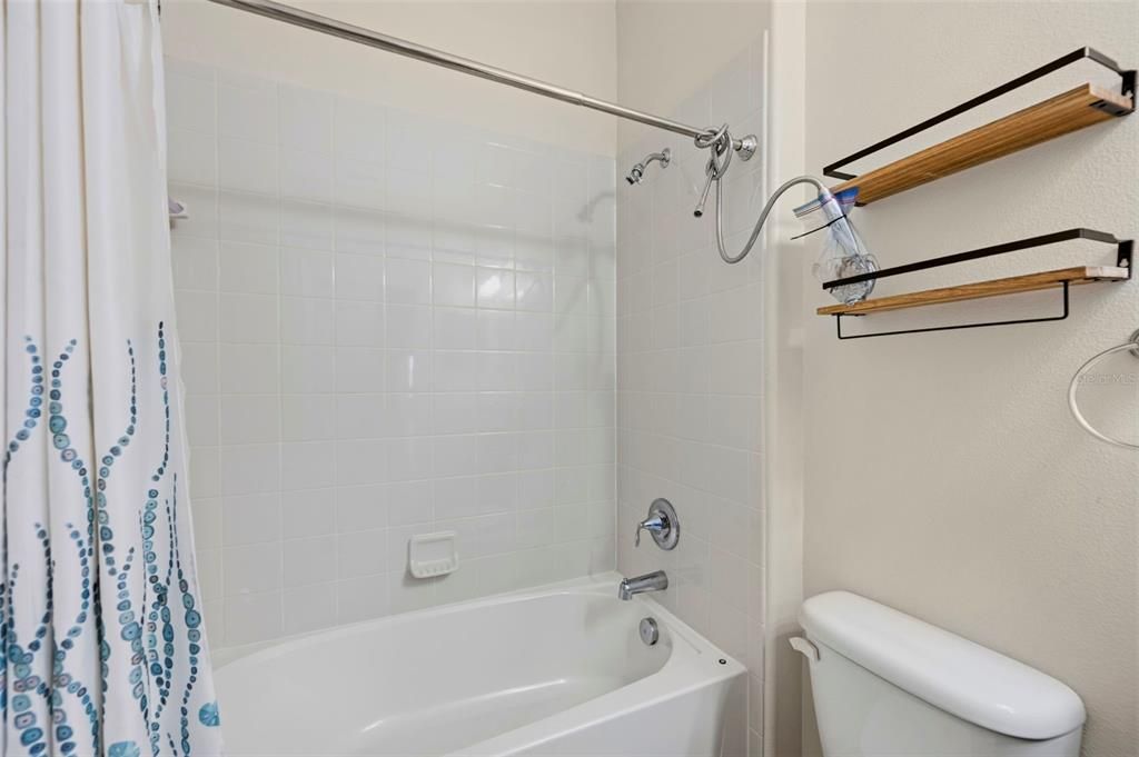 En Venta: $524,900 (5 camas, 3 baños, 2996 Pies cuadrados)