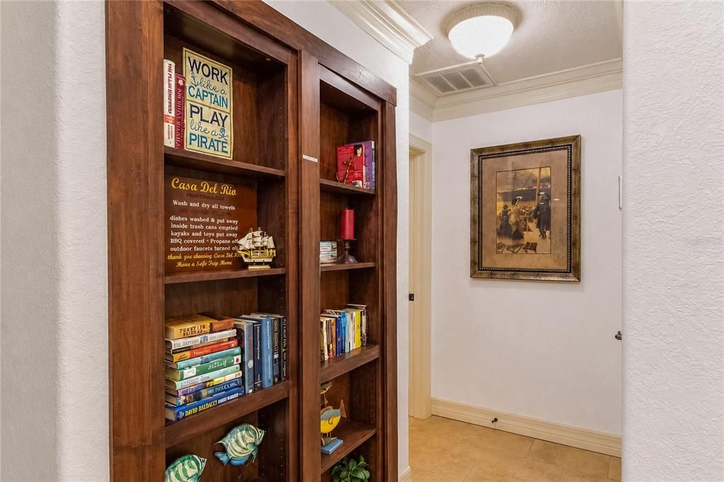 En Venta: $799,000 (4 camas, 2 baños, 2095 Pies cuadrados)