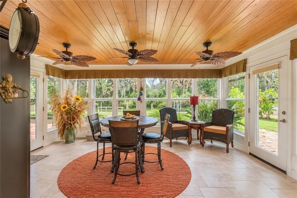 En Venta: $799,000 (4 camas, 2 baños, 2095 Pies cuadrados)