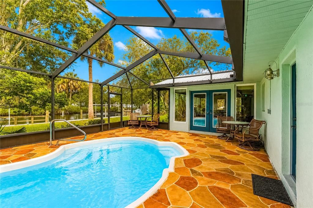 En Venta: $799,000 (4 camas, 2 baños, 2095 Pies cuadrados)