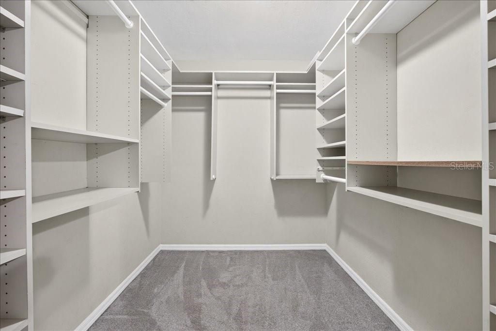 For Sale: $275,000 (2 beds, 2 baths, 1440 Square Feet)