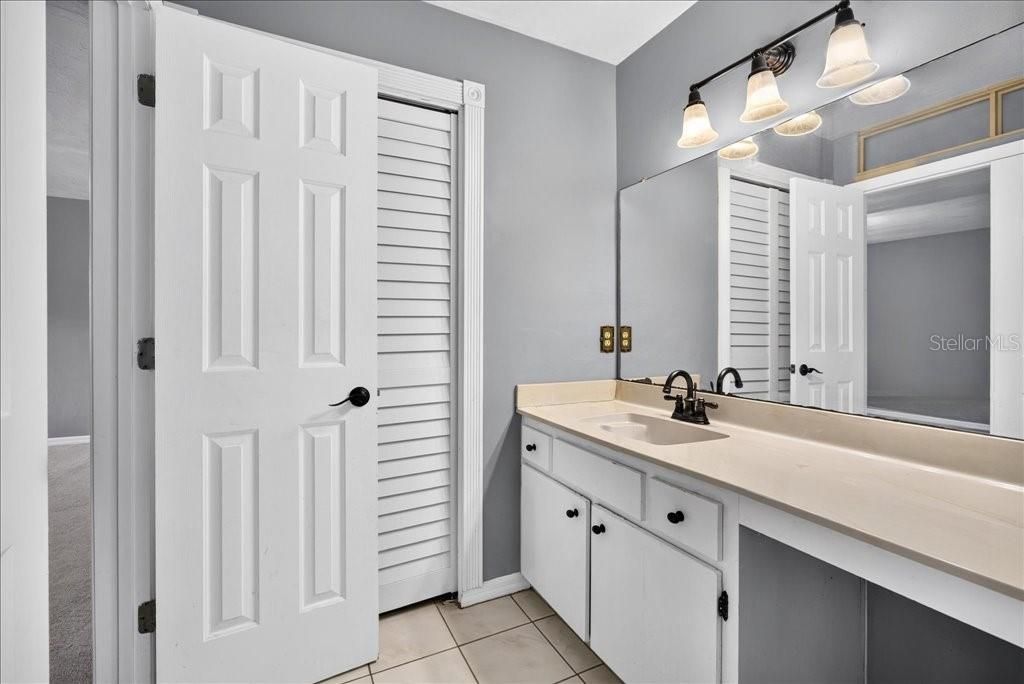 For Sale: $275,000 (2 beds, 2 baths, 1440 Square Feet)