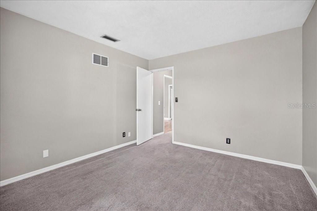 For Sale: $275,000 (2 beds, 2 baths, 1440 Square Feet)