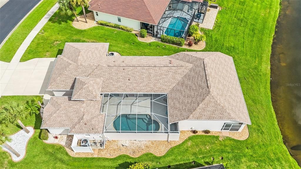 En Venta: $499,900 (3 camas, 3 baños, 1935 Pies cuadrados)
