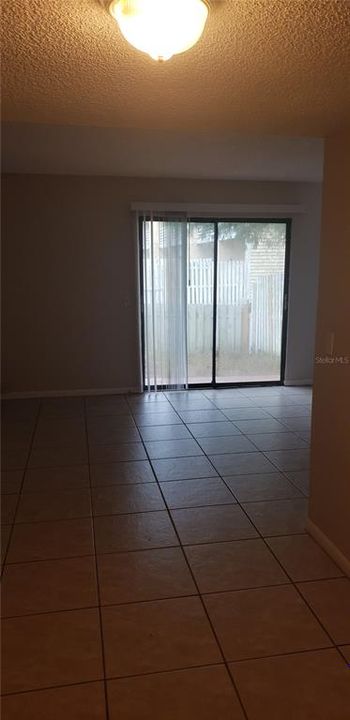 For Sale: $134,995 (2 beds, 1 baths, 1032 Square Feet)