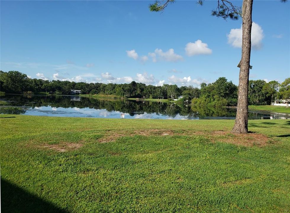 For Sale: $134,995 (2 beds, 1 baths, 1032 Square Feet)