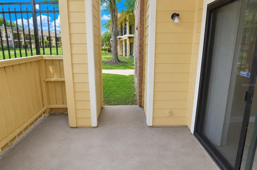 For Rent: $1,600 (2 beds, 2 baths, 1007 Square Feet)