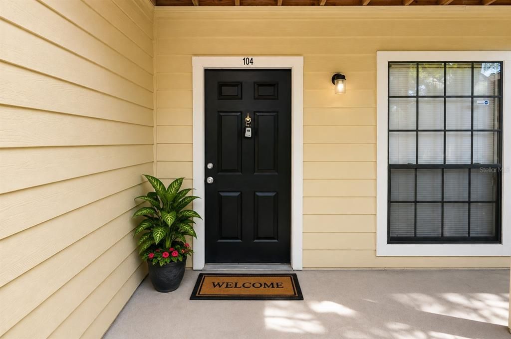 For Rent: $1,600 (2 beds, 2 baths, 1007 Square Feet)