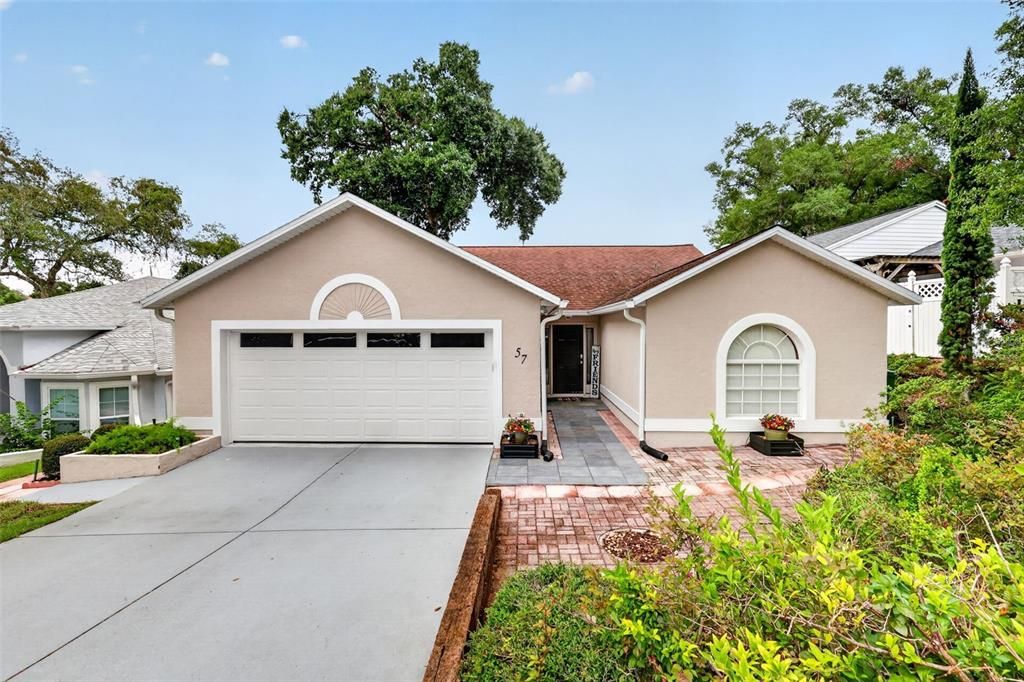 For Sale: $335,000 (3 beds, 2 baths, 1864 Square Feet)