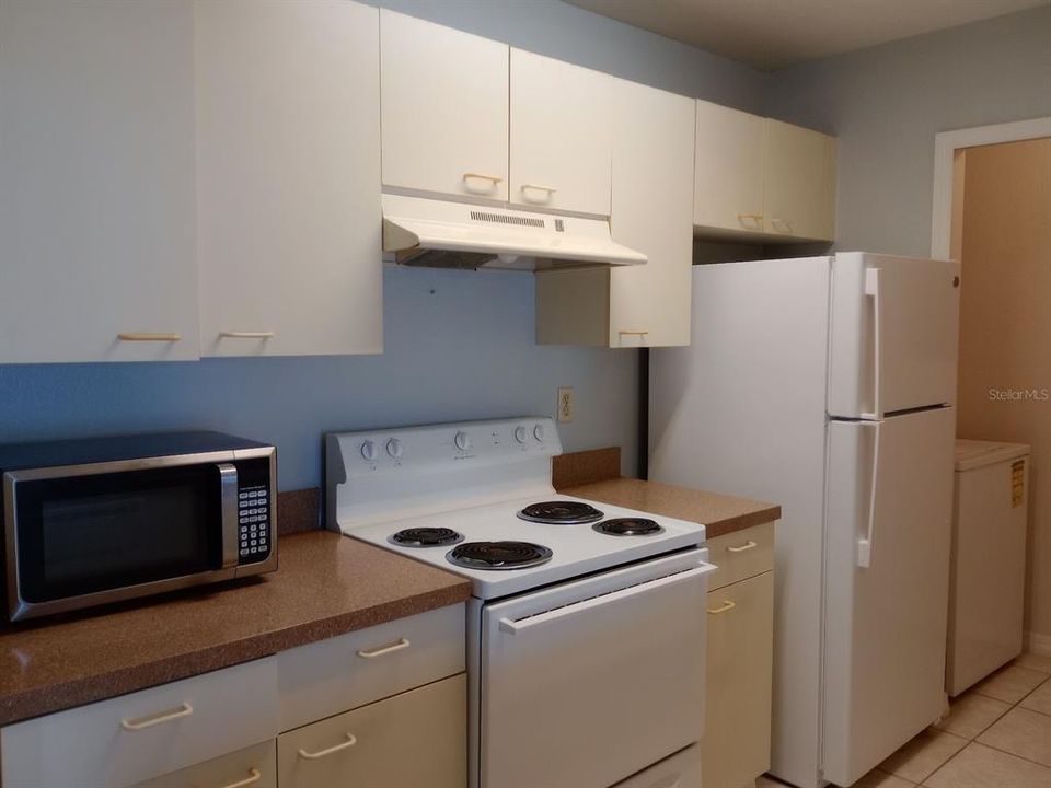 For Rent: $1,250 (1 beds, 1 baths, 583 Square Feet)