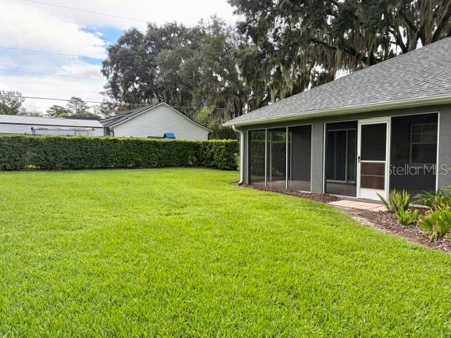 For Rent: $2,500 (3 beds, 2 baths, 2318 Square Feet)