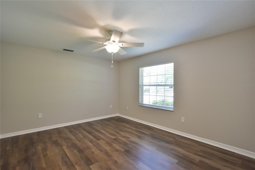 For Rent: $2,500 (3 beds, 2 baths, 2318 Square Feet)