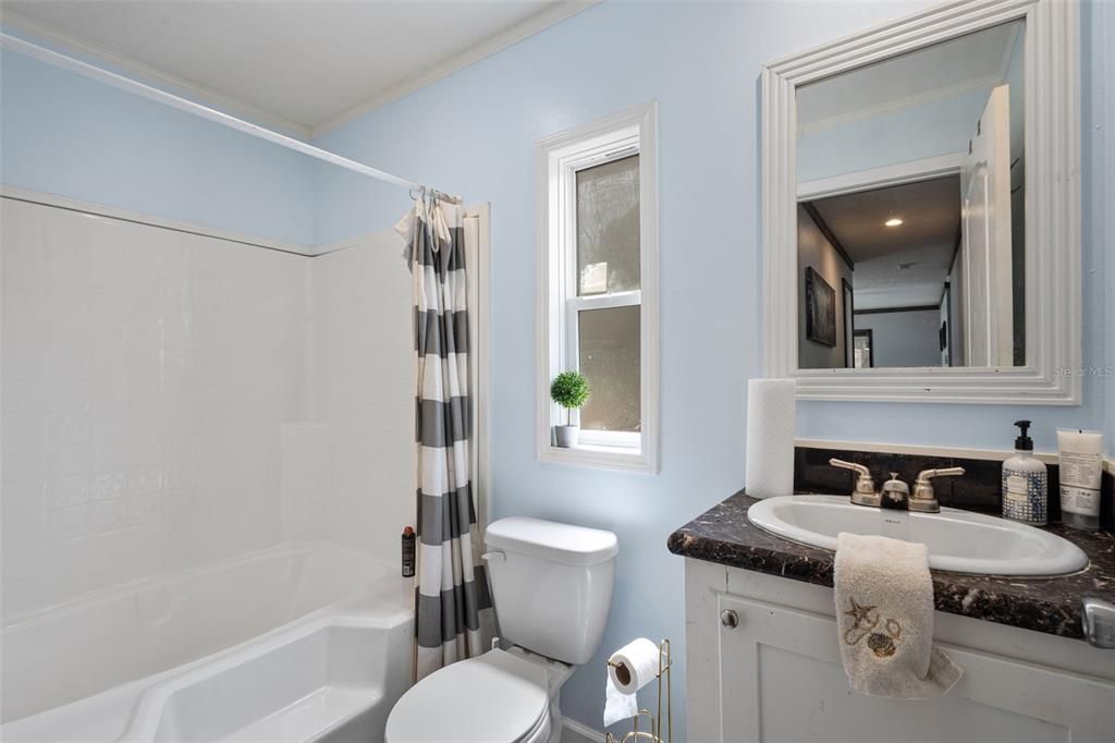 For Sale: $229,900 (5 beds, 3 baths, 2052 Square Feet)