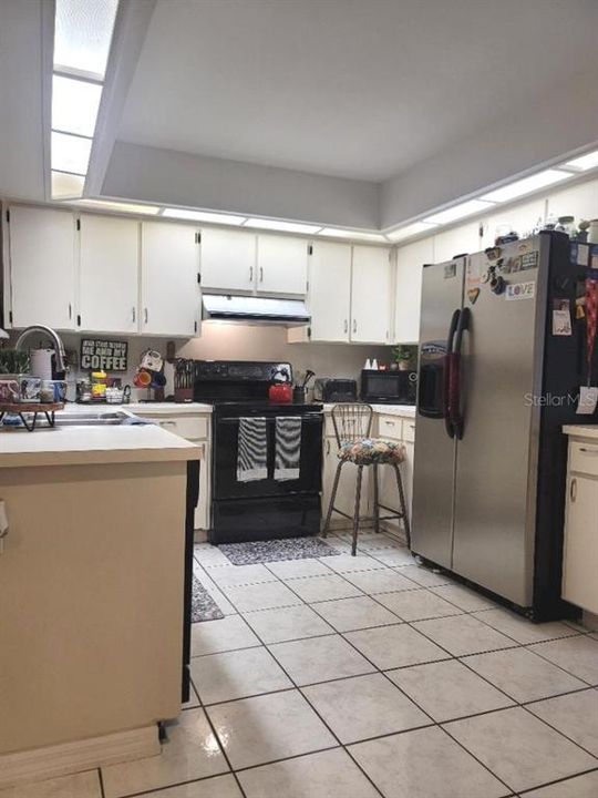 For Sale: $360,000 (3 beds, 2 baths, 1666 Square Feet)