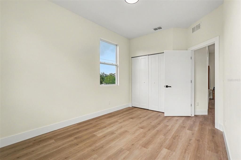 En Venta: $740,000 (6 camas, 0 baños, 2830 Pies cuadrados)