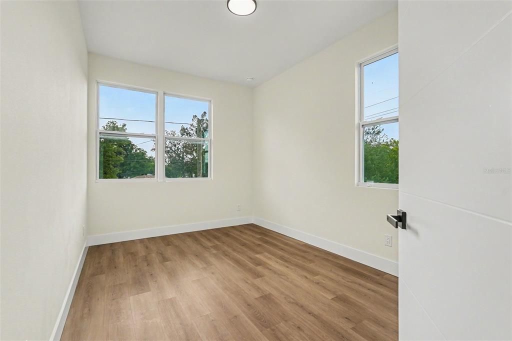 En Venta: $740,000 (6 camas, 0 baños, 2830 Pies cuadrados)