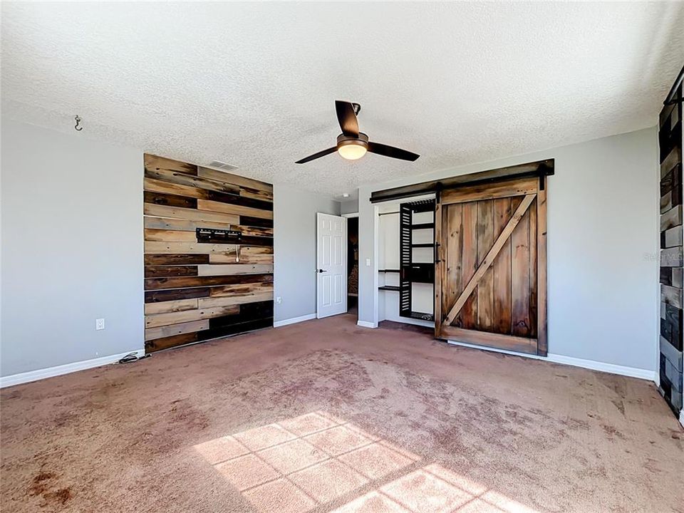 En Venta: $489,000 (5 camas, 3 baños, 2720 Pies cuadrados)