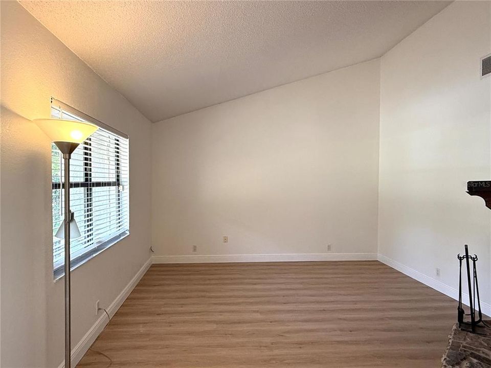 For Rent: $4,200 (4 beds, 2 baths, 2296 Square Feet)