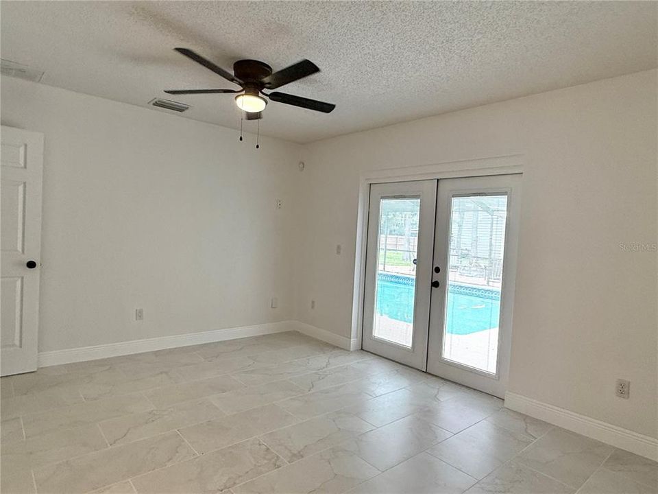 For Rent: $4,200 (4 beds, 2 baths, 2296 Square Feet)