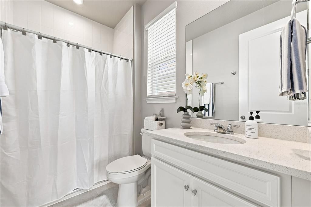 For Sale: $715,000 (5 beds, 3 baths, 2983 Square Feet)