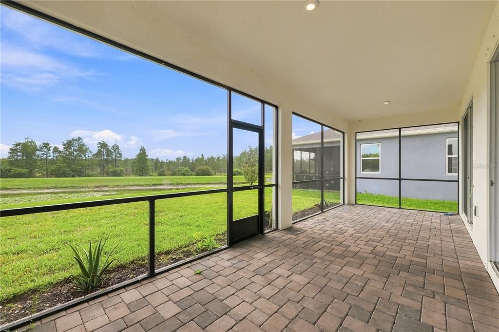 For Sale: $715,000 (5 beds, 3 baths, 2983 Square Feet)