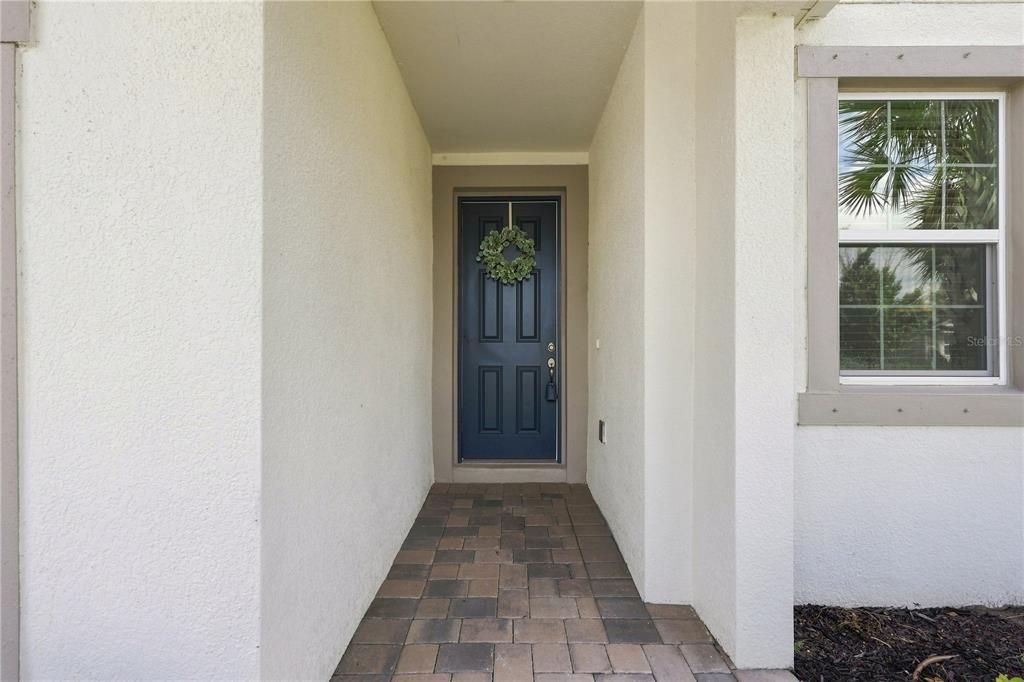 For Sale: $715,000 (5 beds, 3 baths, 2983 Square Feet)