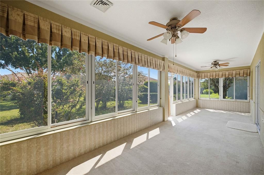 For Sale: $294,500 (2 beds, 2 baths, 2048 Square Feet)