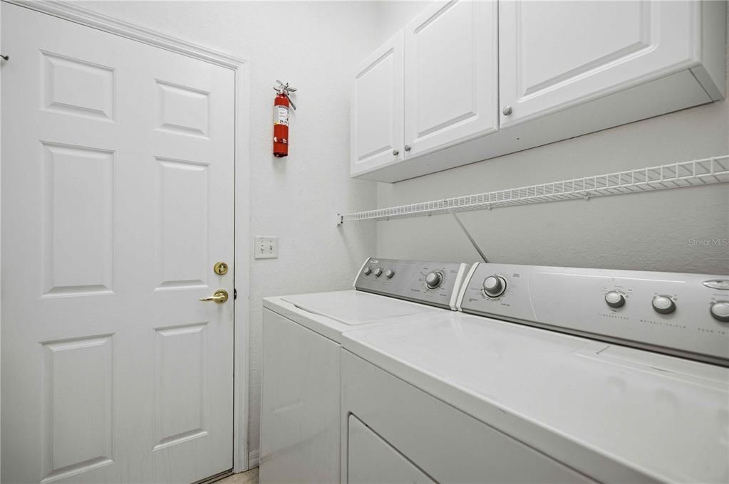 For Sale: $294,500 (2 beds, 2 baths, 2048 Square Feet)
