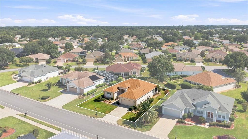 For Sale: $294,500 (2 beds, 2 baths, 2048 Square Feet)