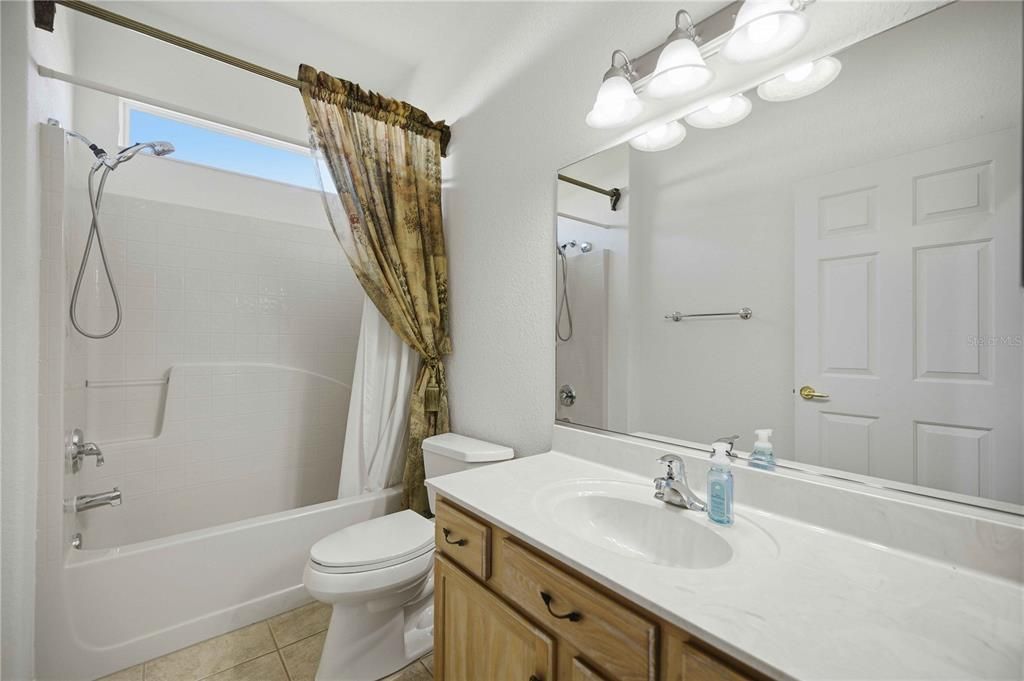 For Sale: $294,500 (2 beds, 2 baths, 2048 Square Feet)