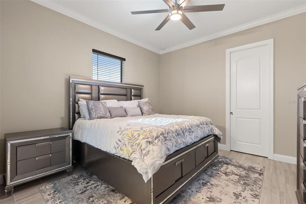 For Sale: $1,200,000 (4 beds, 4 baths, 3547 Square Feet)