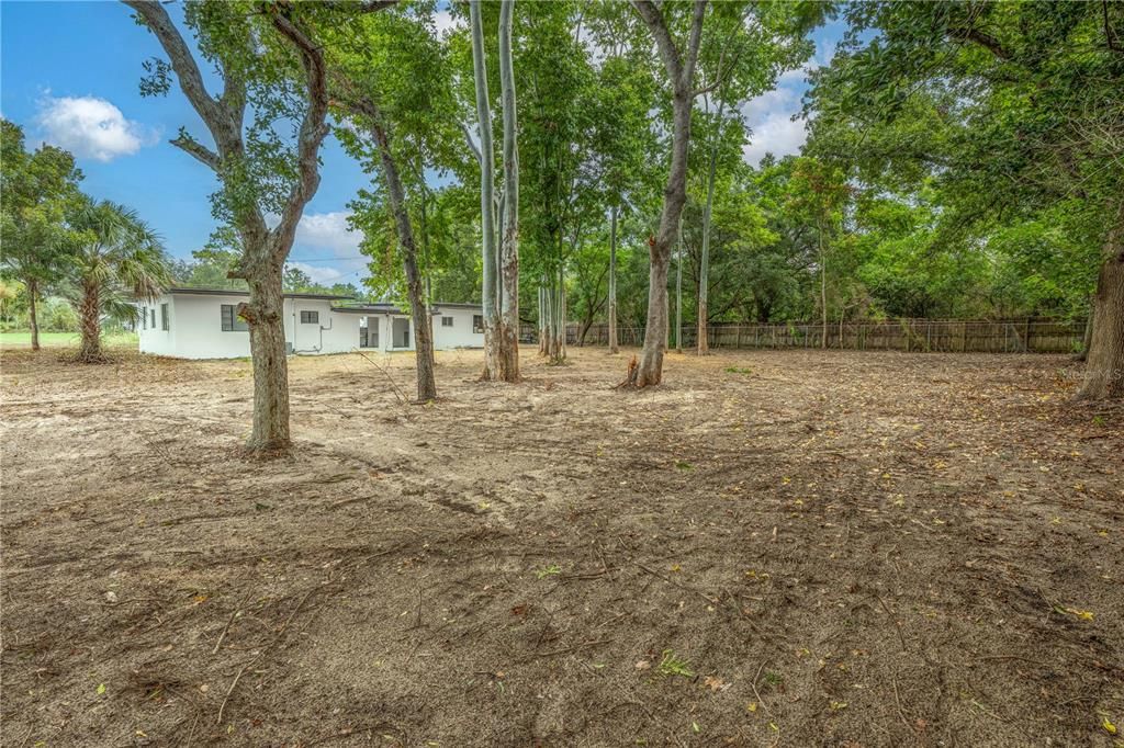 Active With Contract: $280,000 (4 beds, 0 baths, 1408 Square Feet)