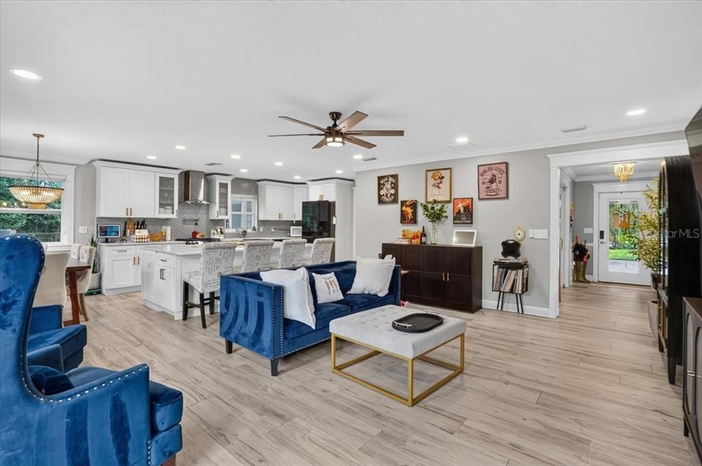 For Sale: $1,150,000 (3 beds, 2 baths, 2073 Square Feet)