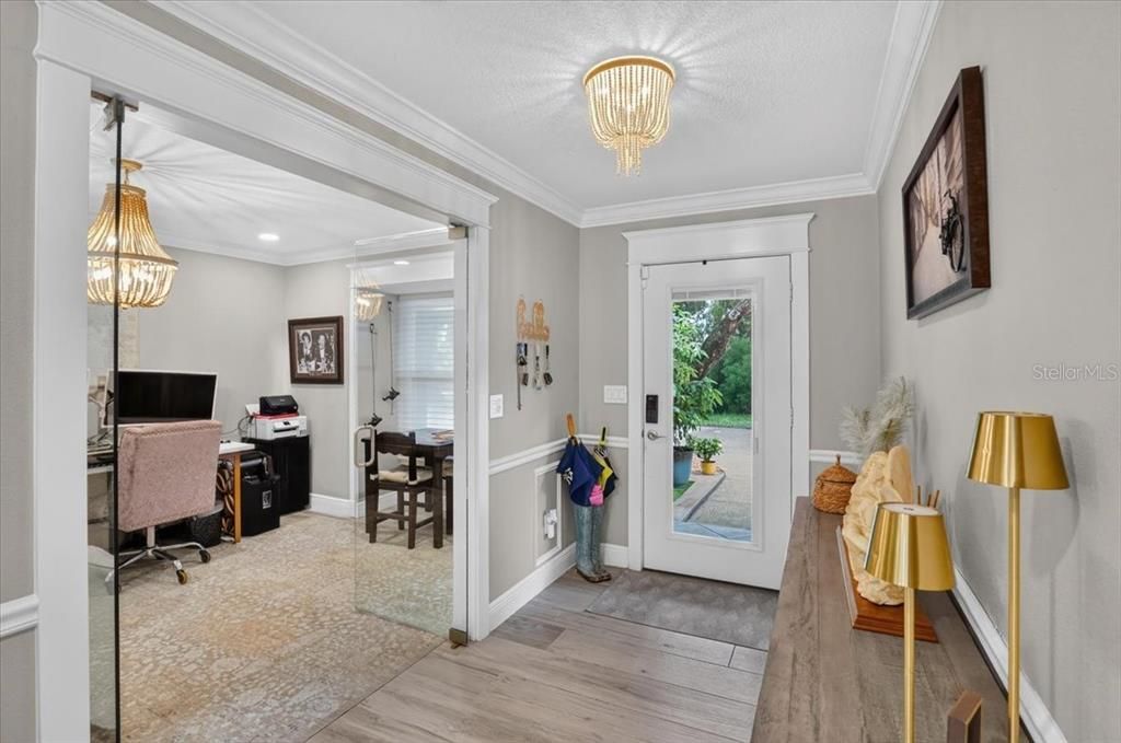 For Sale: $1,150,000 (3 beds, 2 baths, 2073 Square Feet)