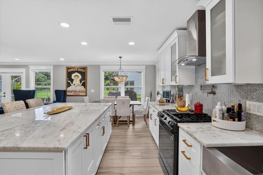 For Sale: $1,150,000 (3 beds, 2 baths, 2073 Square Feet)