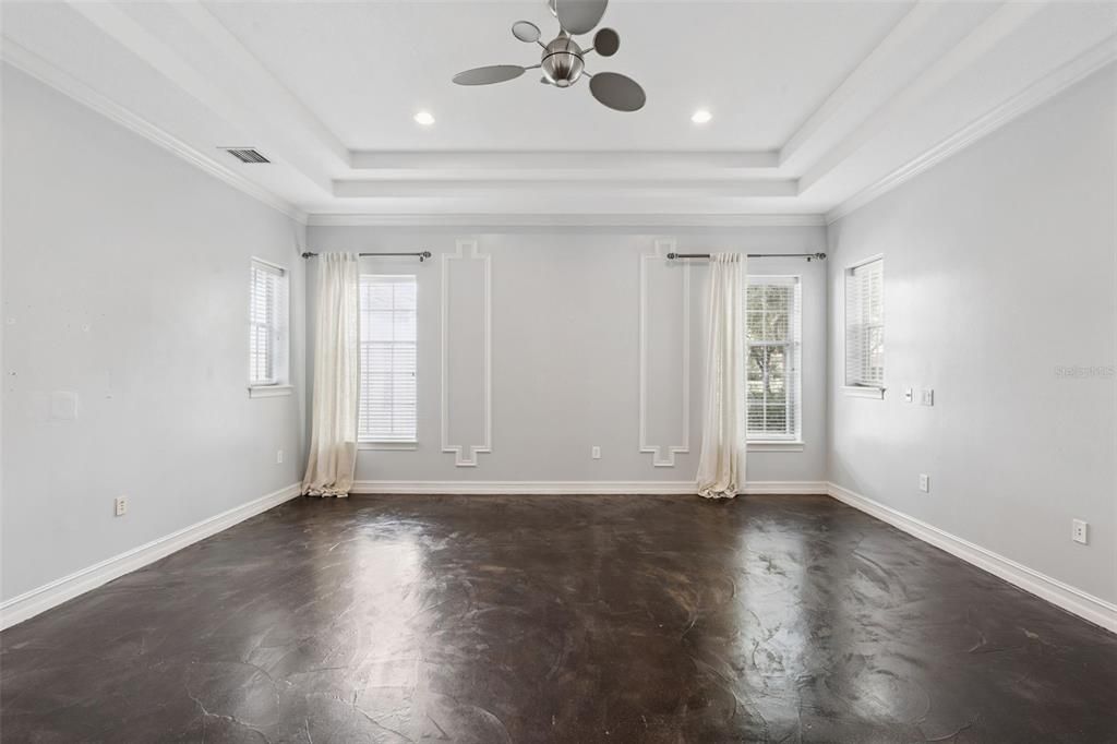 For Sale: $1,800,000 (5 beds, 4 baths, 4230 Square Feet)