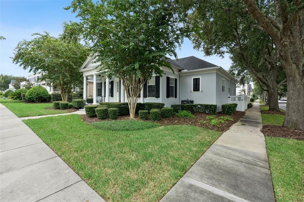 For Sale: $1,800,000 (5 beds, 4 baths, 4230 Square Feet)