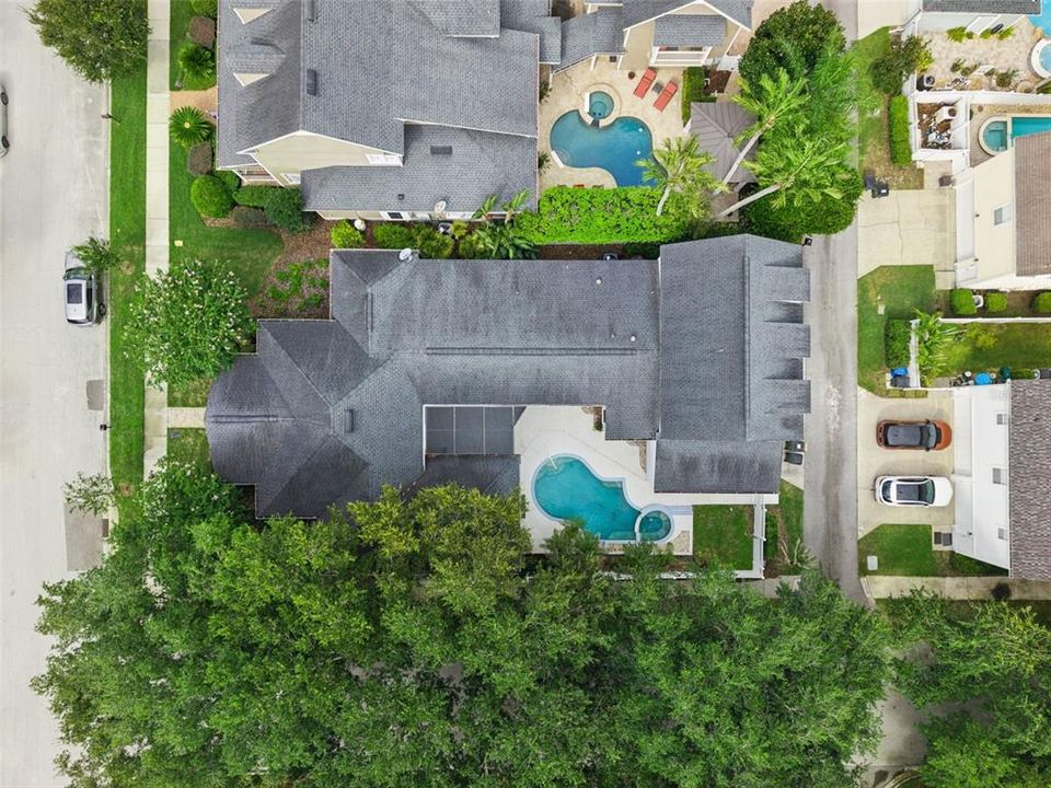 For Sale: $1,800,000 (5 beds, 4 baths, 4230 Square Feet)