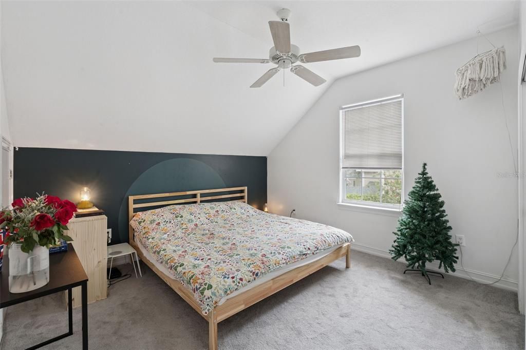 For Sale: $1,800,000 (5 beds, 4 baths, 4230 Square Feet)