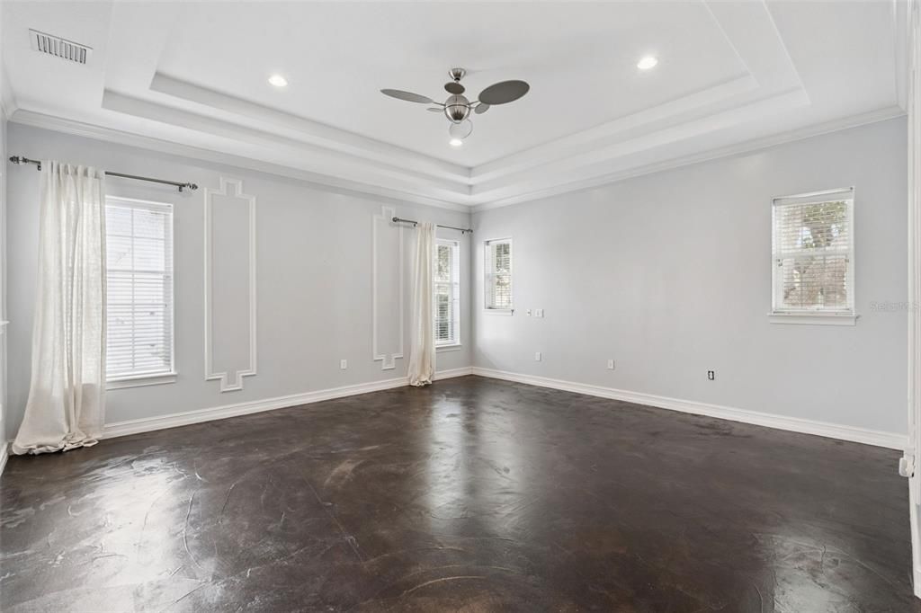 For Sale: $1,800,000 (5 beds, 4 baths, 4230 Square Feet)