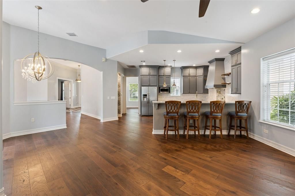 For Sale: $1,800,000 (5 beds, 4 baths, 4230 Square Feet)