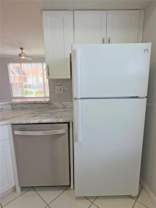 For Rent: $2,250 (3 beds, 2 baths, 1345 Square Feet)