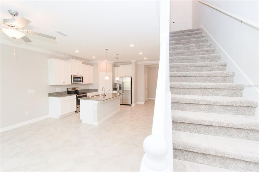 For Rent: $2,600 (3 beds, 2 baths, 1632 Square Feet)