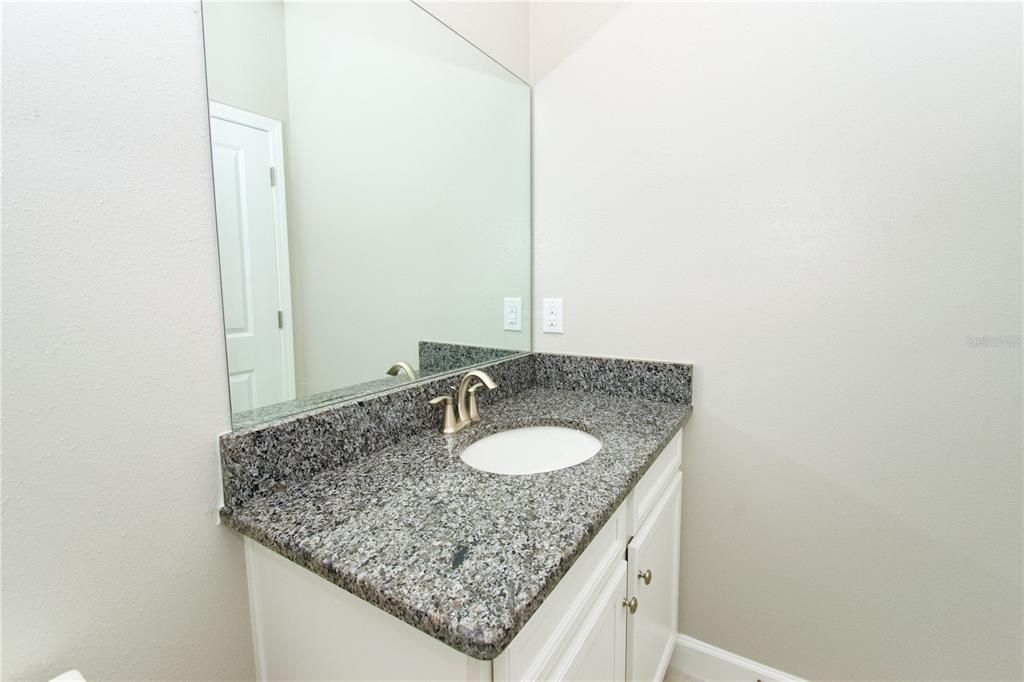 For Rent: $2,600 (3 beds, 2 baths, 1632 Square Feet)