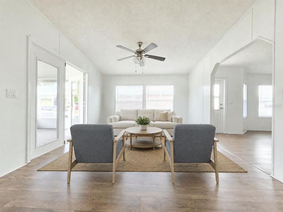 For Sale: $90,000 (2 beds, 2 baths, 1456 Square Feet)
